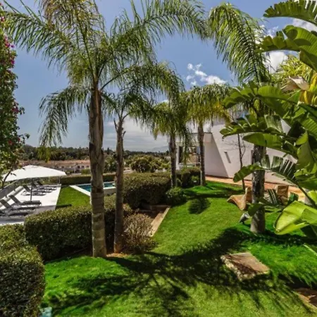 En Marbella, Elviria Willa